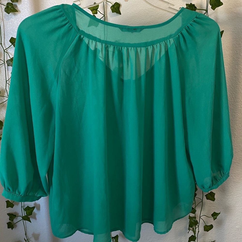 Blouse - Picture 2 of 2